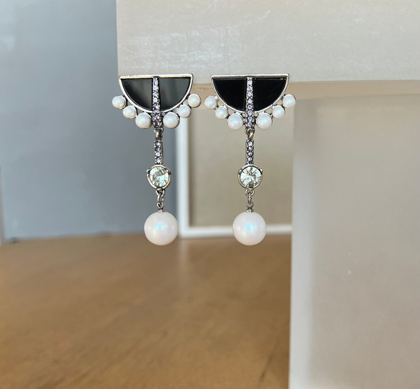 Art deco statement pearl earrings