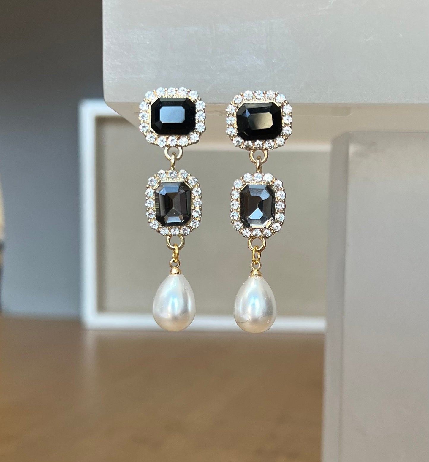 Crystal drop earrings
