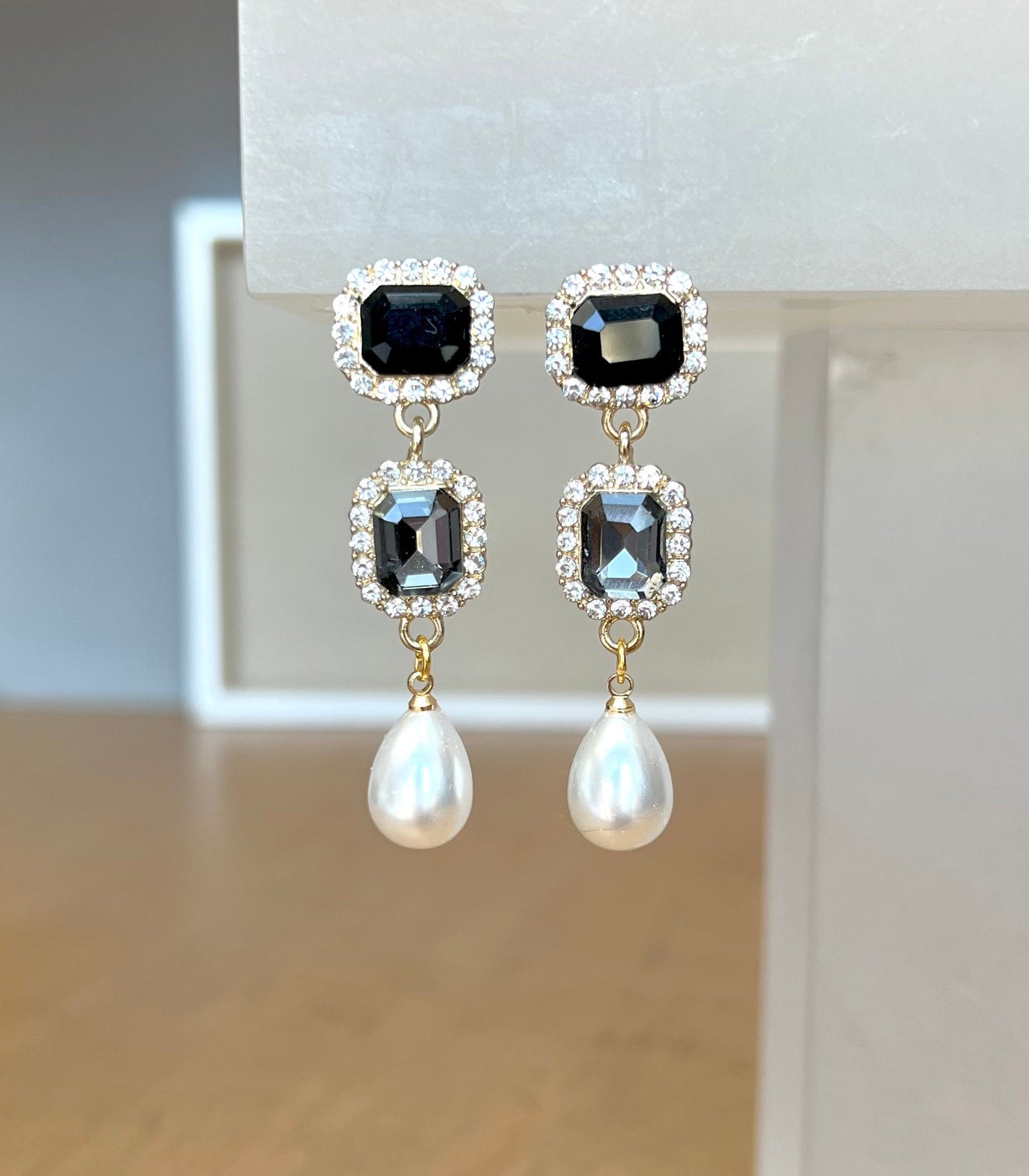 Crystal drop earrings