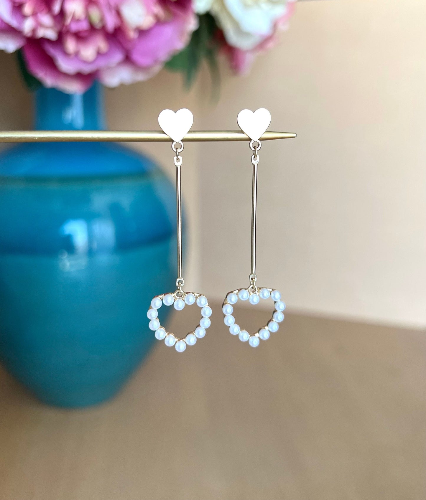 Pearl heart drop earrings