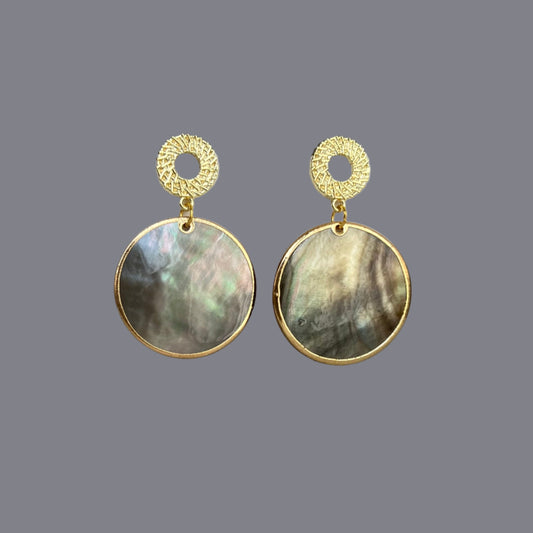 Mother of pearl disc earrings