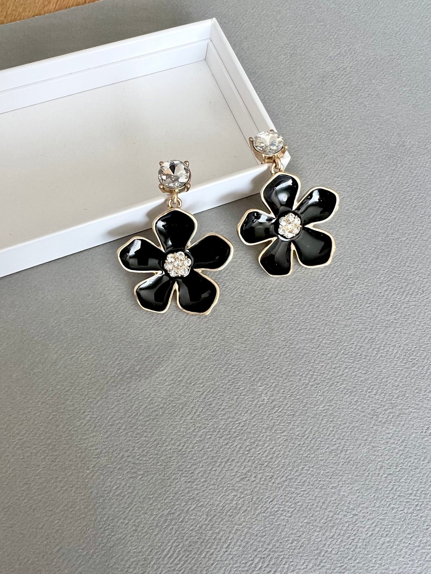 Large black flower earrings