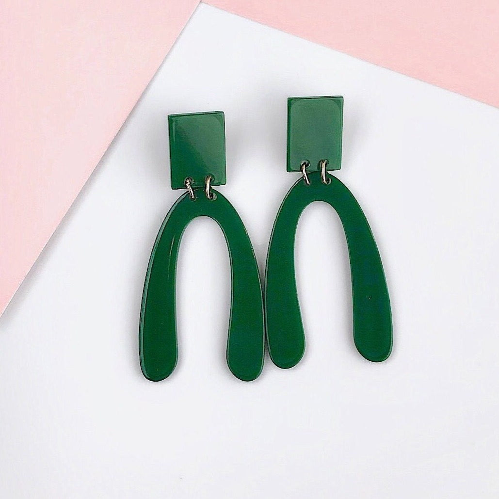 Green arch earrings